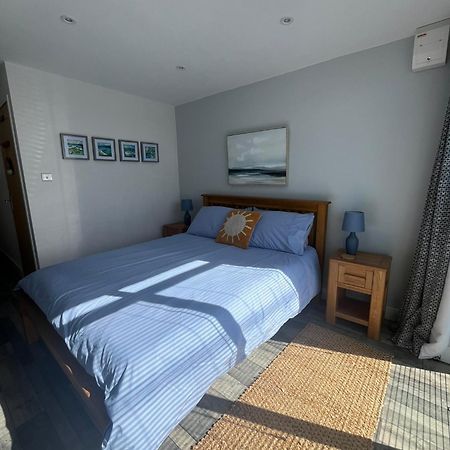 Entire Guest Suite In Four Mile Bridge, Rhoscolyn Вали Екстериор снимка