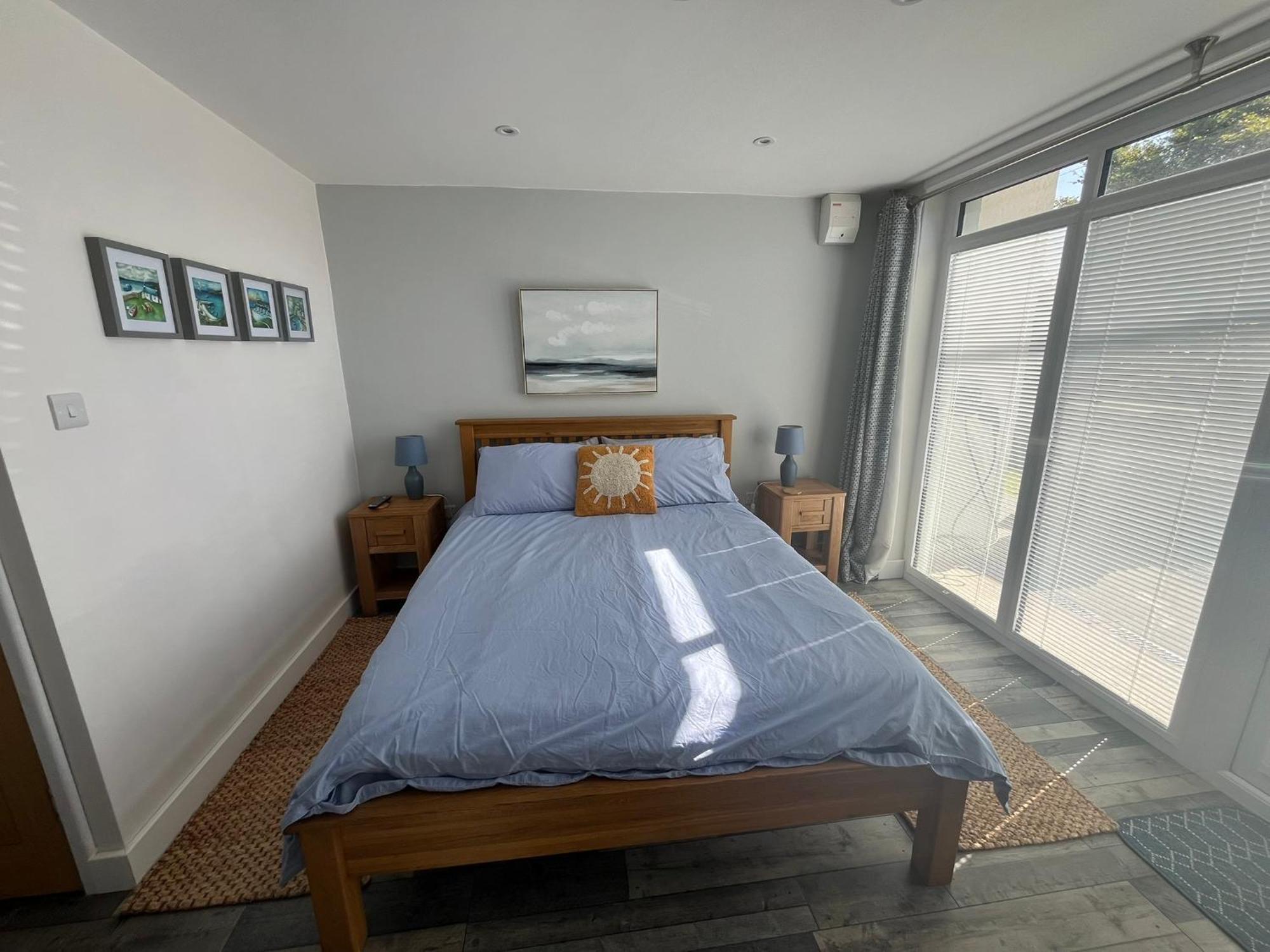 Entire Guest Suite In Four Mile Bridge, Rhoscolyn Вали Екстериор снимка
